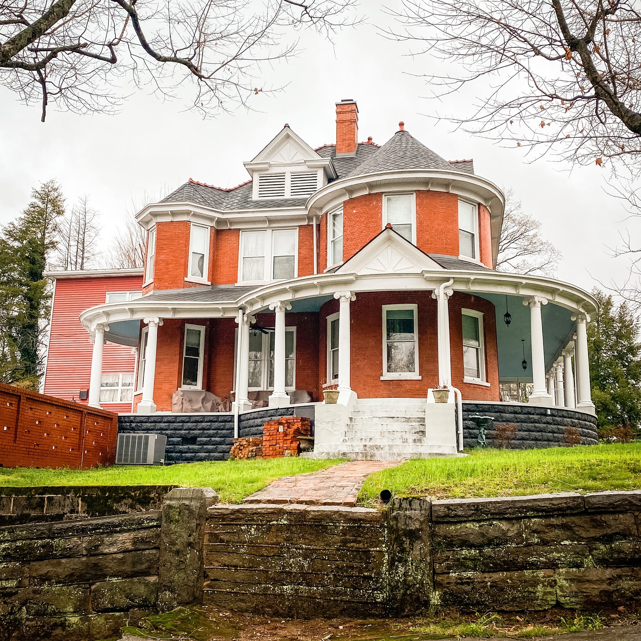 Historic Harriman Home